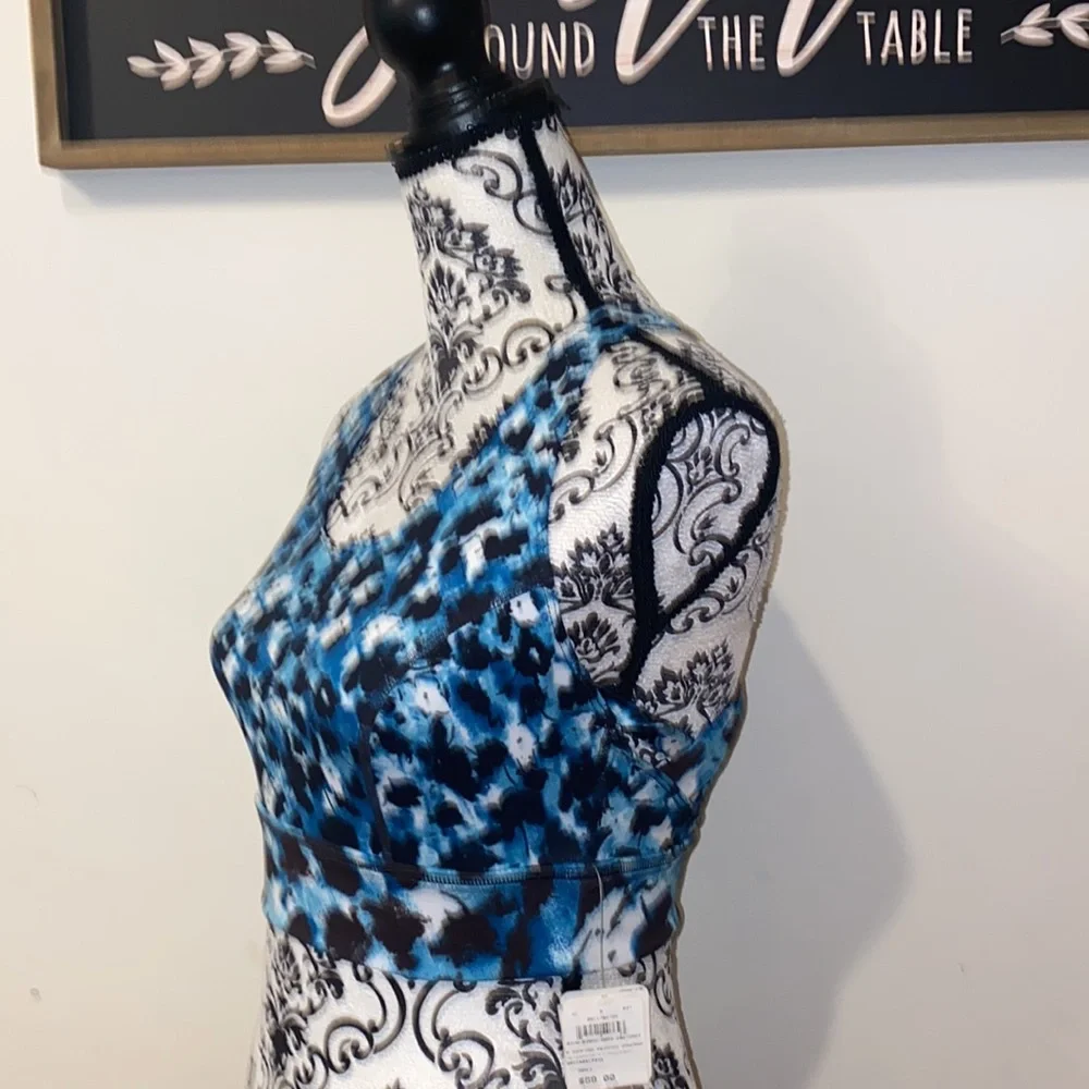 NWT!! Free People Yoga Ashford Synergy Crop Top Size Small